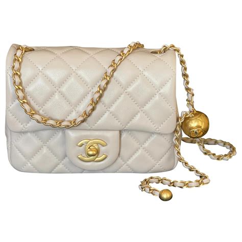 Chanel pearl crush bag